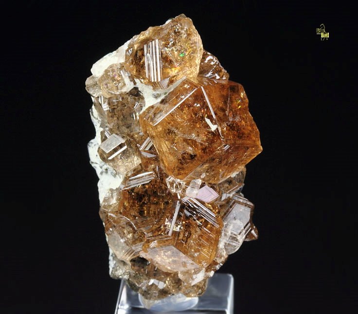 gem GARNET var. GROSSULAR