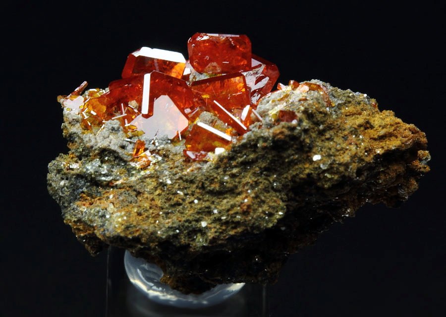 gemmy WULFENITE