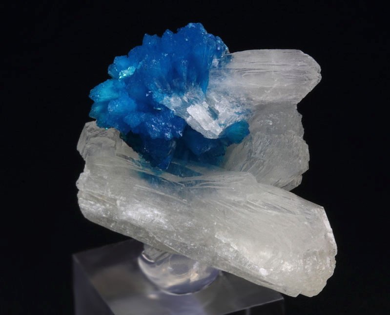 CAVANSITE, STILBITE