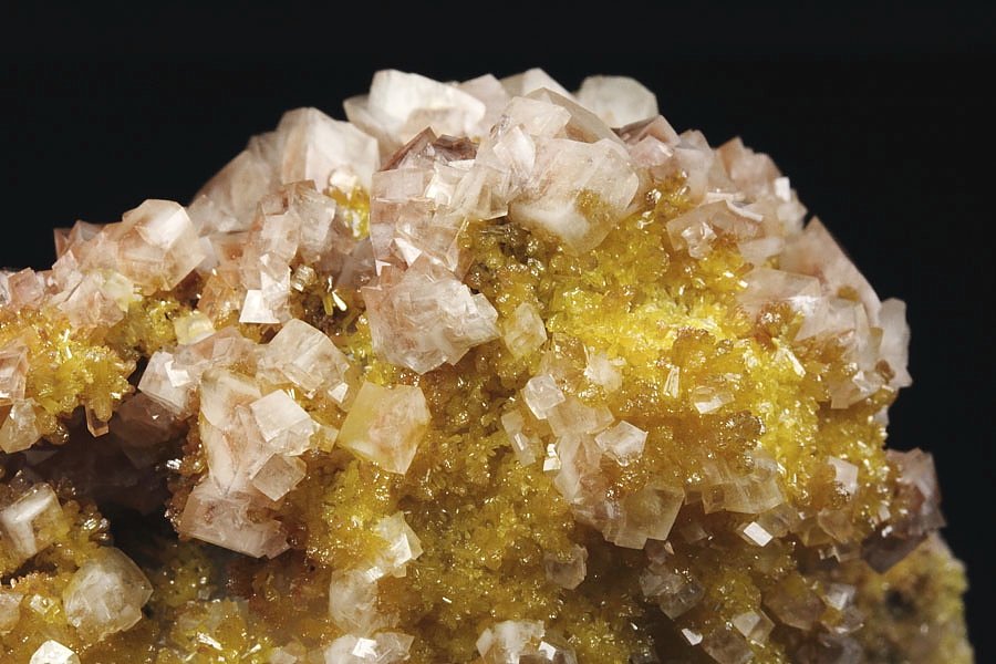 MIMETITE, DOLOMITE