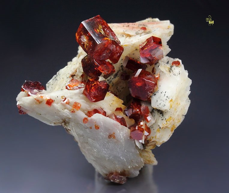 gemmy VANADINITE, BARYTE