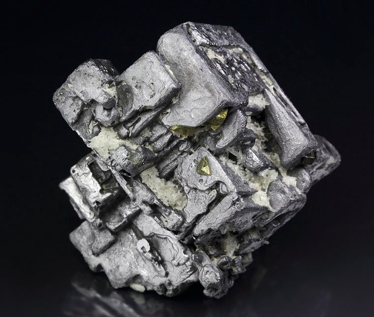 skeletal GALENA, CHALCOPYRITE