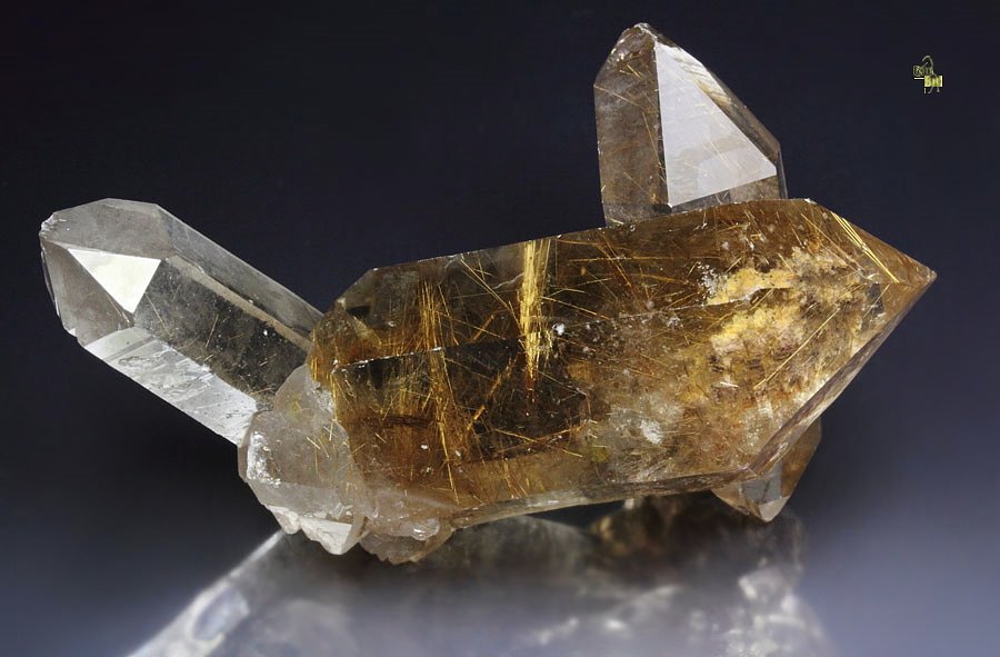 QUARTZ with RUTILE inclusions