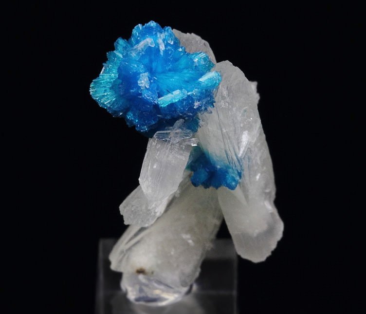 CAVANSITE, STILBITE