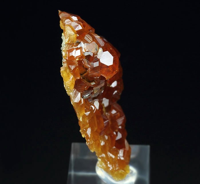 gem GARNET var. SPESSARTINE