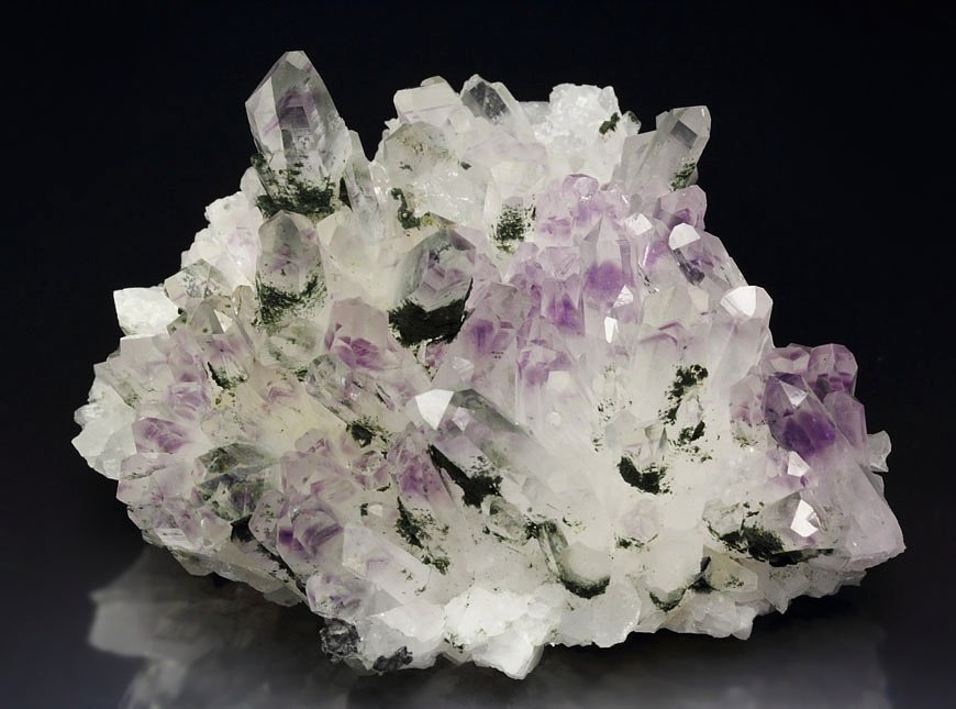 QUARTZ with AMETHYST phantoms