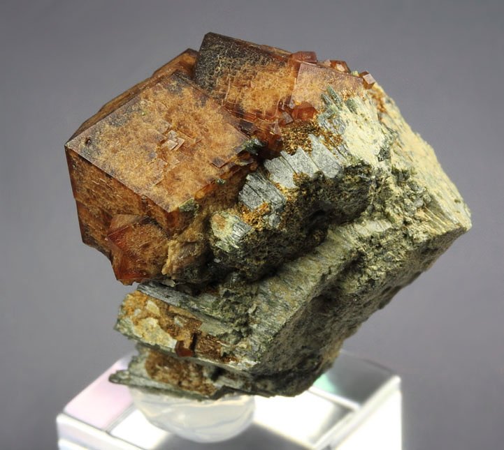 GARNET var. ANDRADITE, HEDENBERGITE