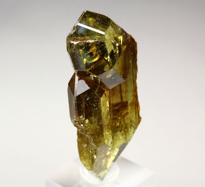 gem CHRYSOBERYL twinned