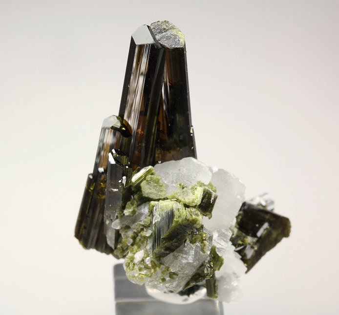 gemmy EPIDOTE, CALCITE, ALBITE 