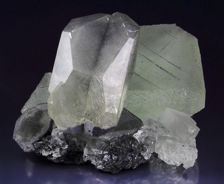 FLUORITE, CALCITE twinned