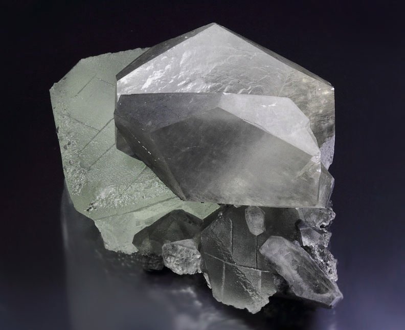 FLUORITE, CALCITE twinned