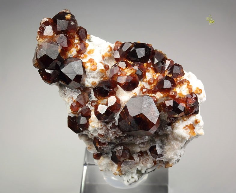 GARNET var. SPESSARTINE