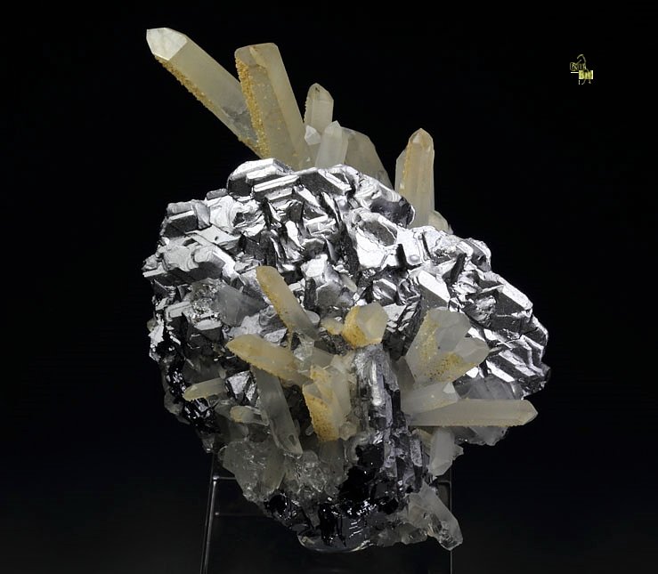 GALENA - SPINEL LAW TWIN, QUARTZ, CALCITE