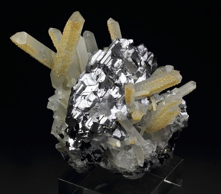 GALENA - SPINEL LAW TWIN, QUARTZ, CALCITE