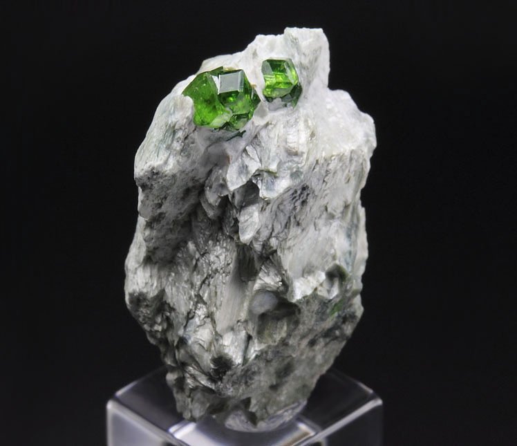 gem GARNET var. ANDRADITE var. DEMANTOID