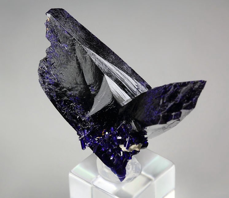 twinned AZURITE