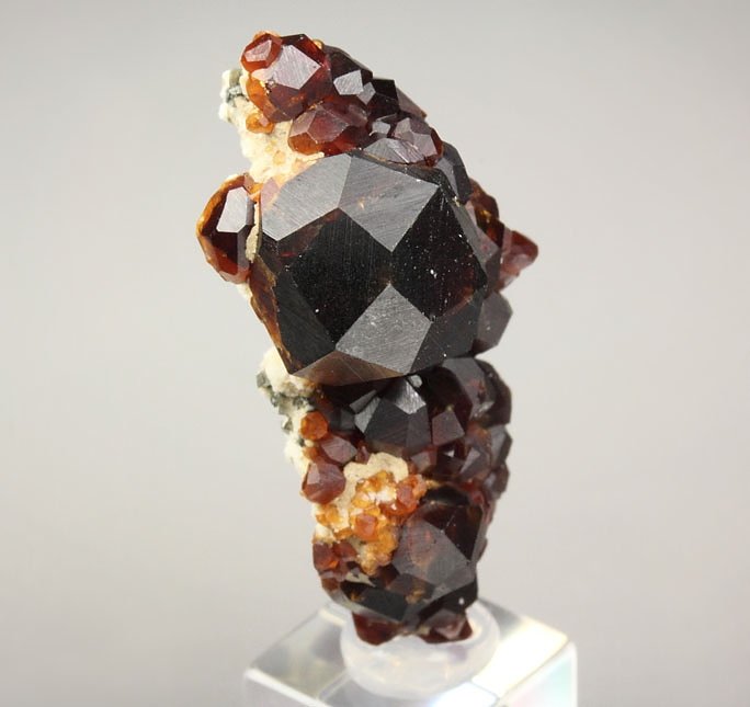 GARNET var. SPESSARTINE