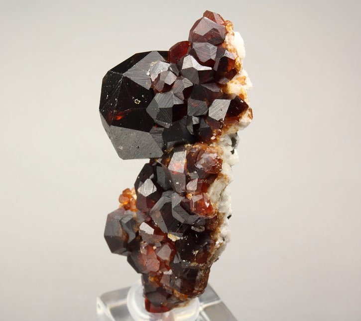 GARNET var. SPESSARTINE