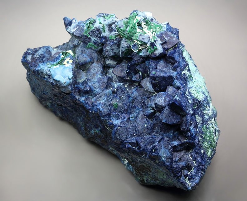 SHATTUCKITE pseudomorph after DIOPTASE after CALCITE, MALACHITE