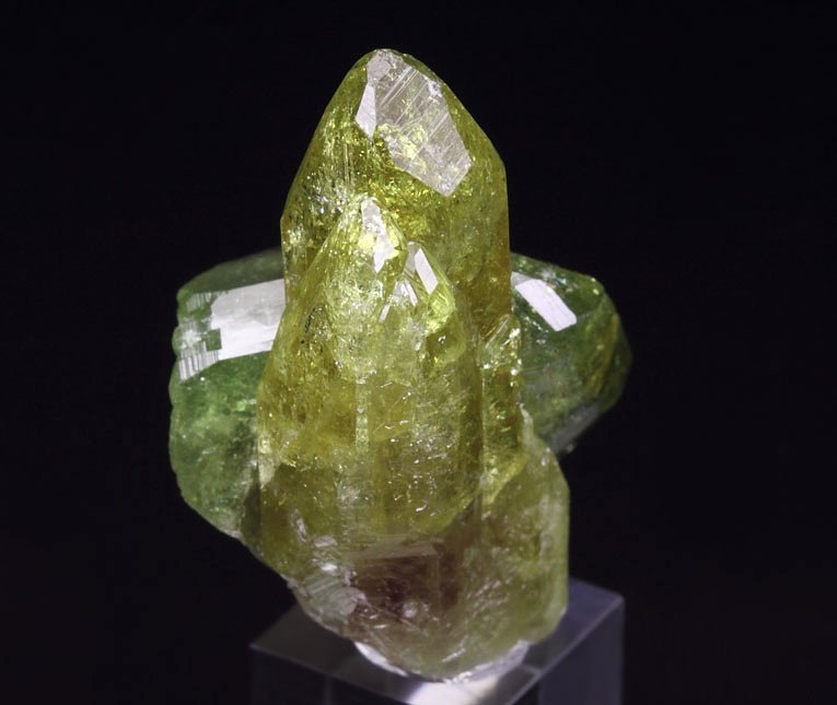 gem VESUVIANITE 