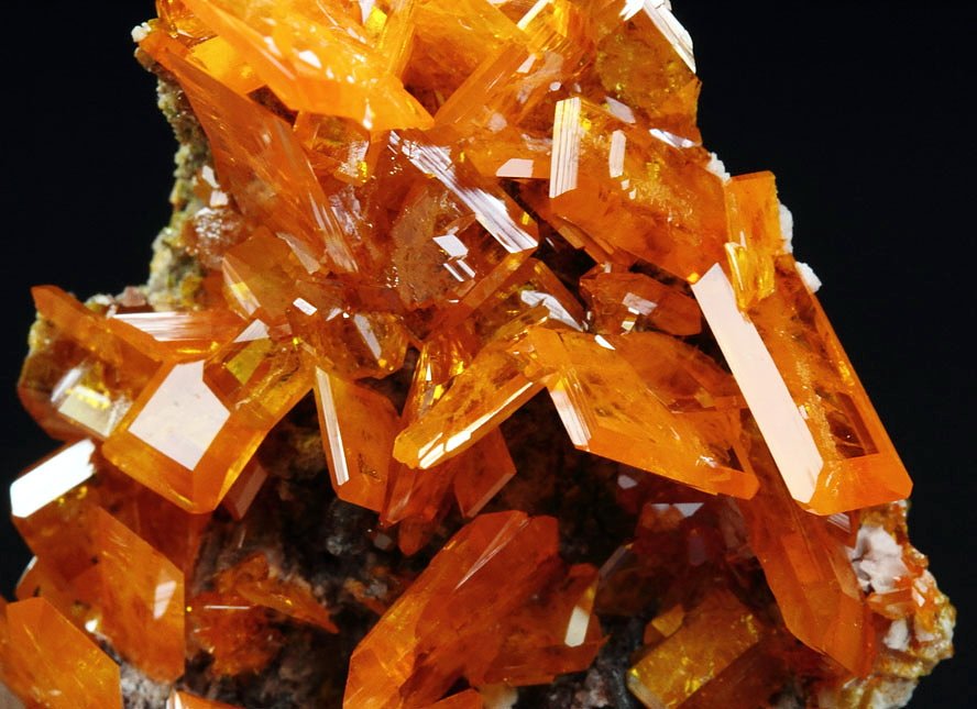 WULFENITE