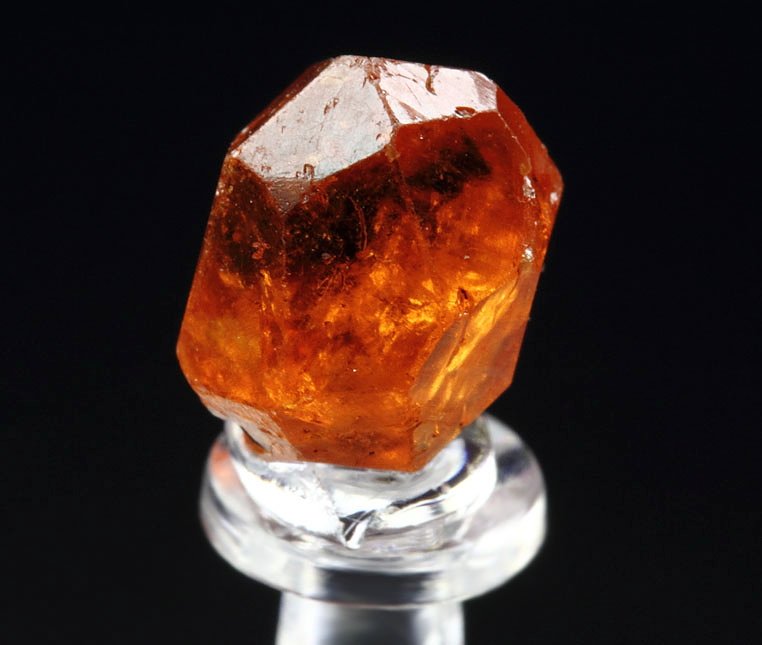 gem GARNET var. SPESSARTINE - floater