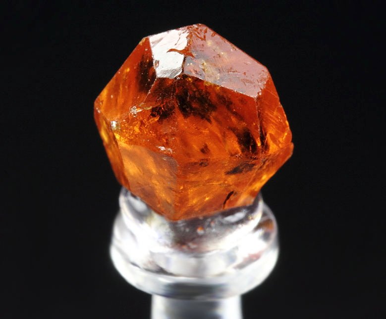 gem GARNET var. SPESSARTINE - floater