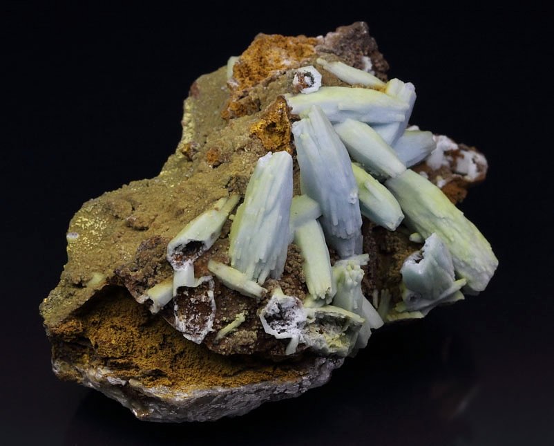 PLUMBOGUMMITE epimorph after PYROMORPHITE