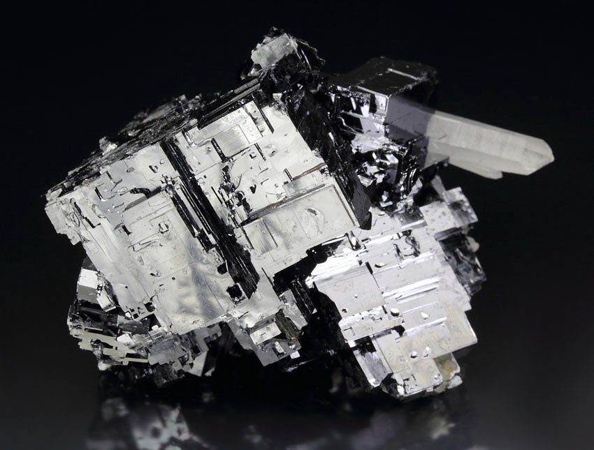 skeletal GALENA, QUARTZ