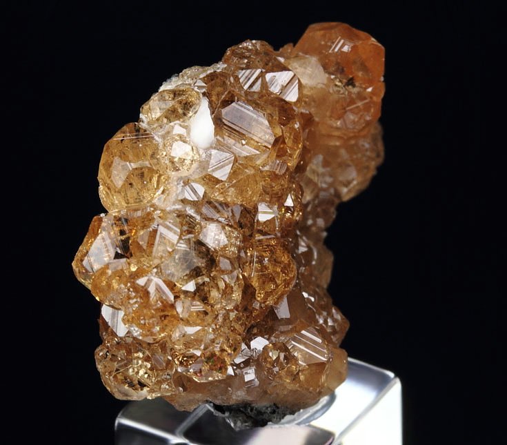 gem GARNET var. GROSSULAR