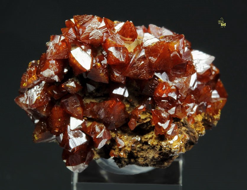 WULFENITE