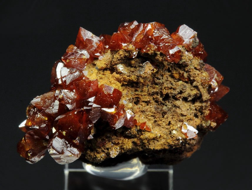 WULFENITE