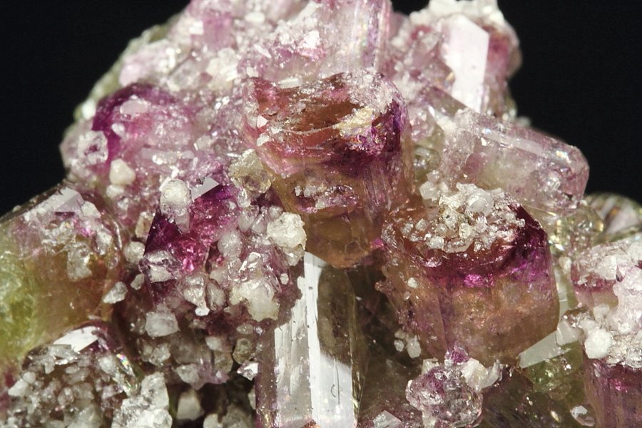 gem VESUVIANITE with RASPBERRY CAPS, GARNET var. GROSSULAR