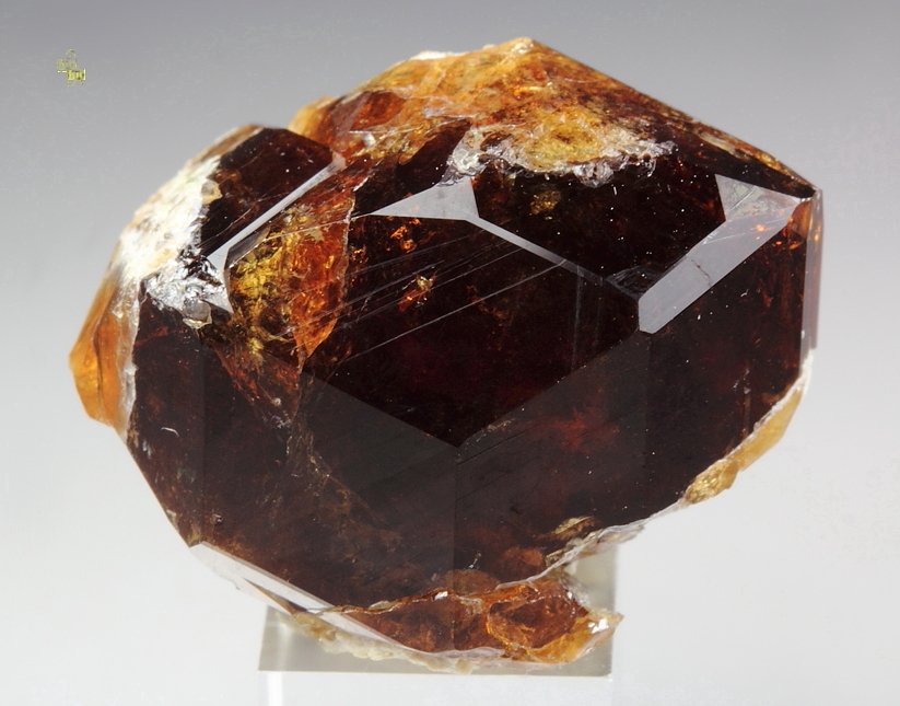 gem GARNET var. GROSSULAR