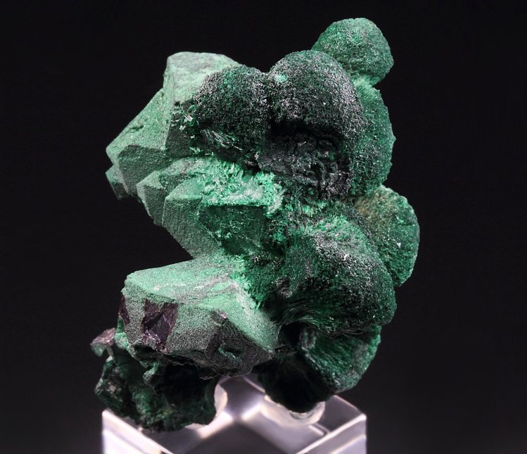 CUPRITE with MALACHITE coating, MALACHITE - floater