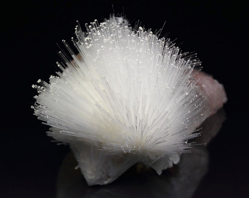 MESOLITE, STILBITE, FLUORAPOPHYLLITE-(K)