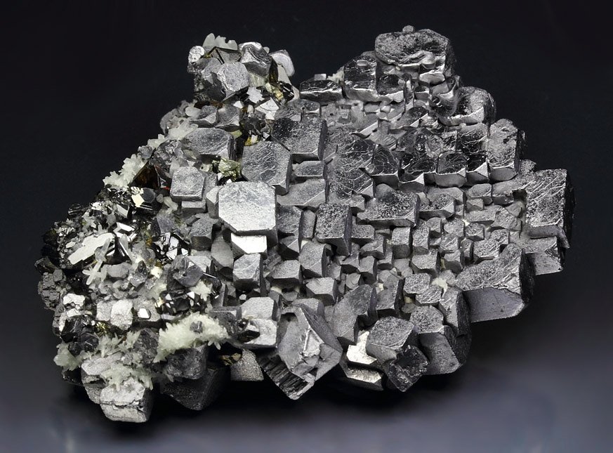 skeletal GALENA, gem SPHALERITE var. CLEIOPHANE, CHALCOPYRITE, QUARTZ