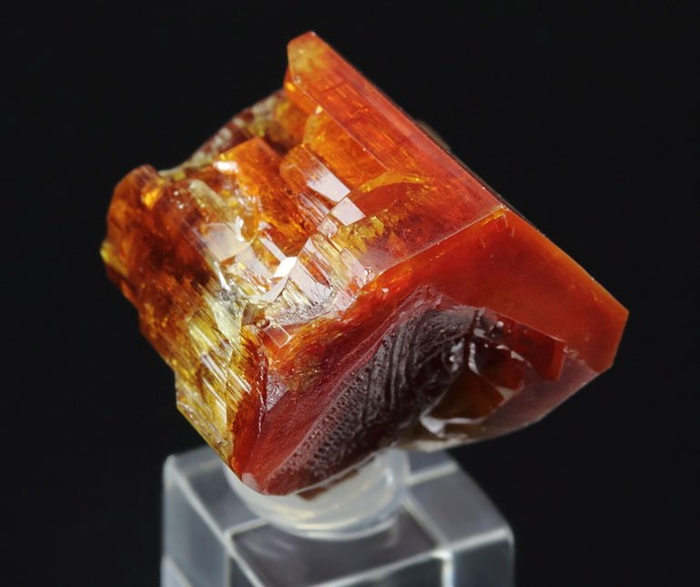 gemmy VANADINITE