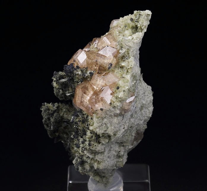 gem GARNET var. GROSSULAR, CLINOCHLORE, DIOPSIDE