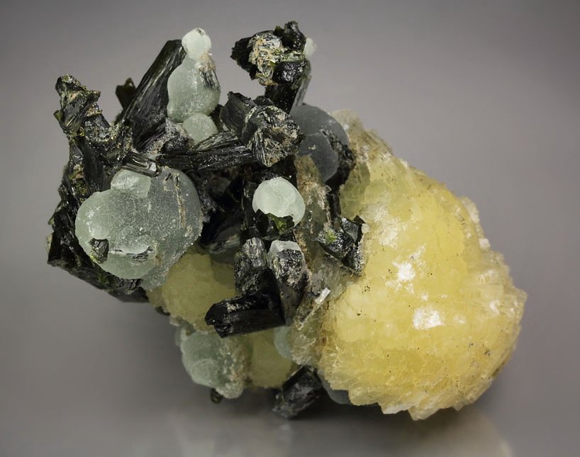 STILBITE-STELLERITE series, PREHNITE, EPIDOTE