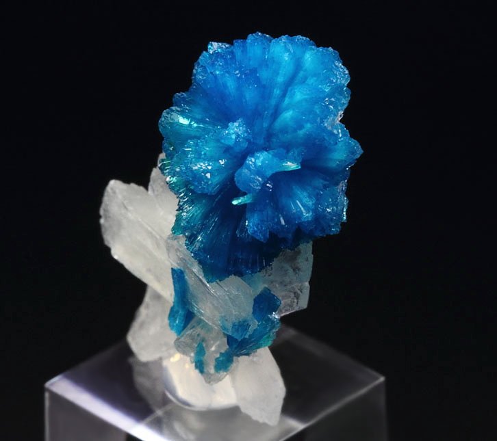 CAVANSITE, STILBITE