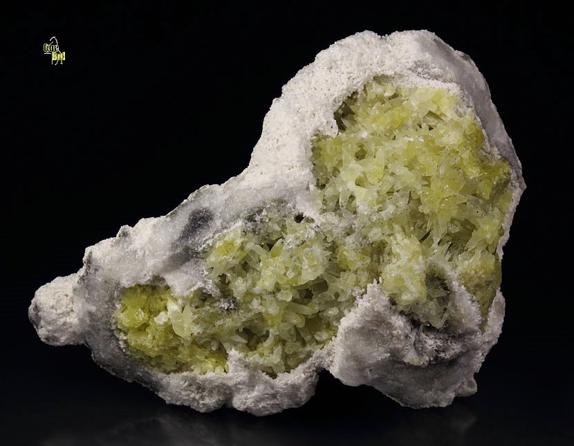 GONNARDITE epimorph after CALCITE, CALCITE