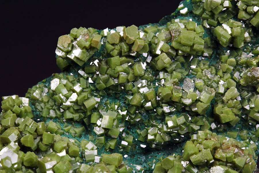 PYROMORPHITE, MALACHITE