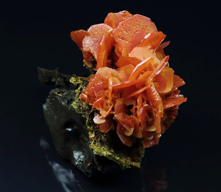 WULFENITE