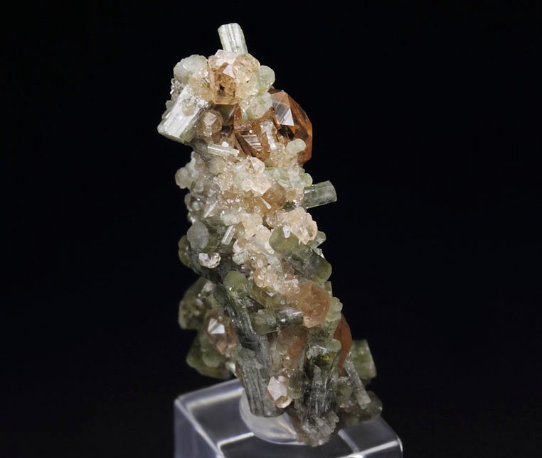 gem GARNET var. GROSSULAR, DIOPSIDE