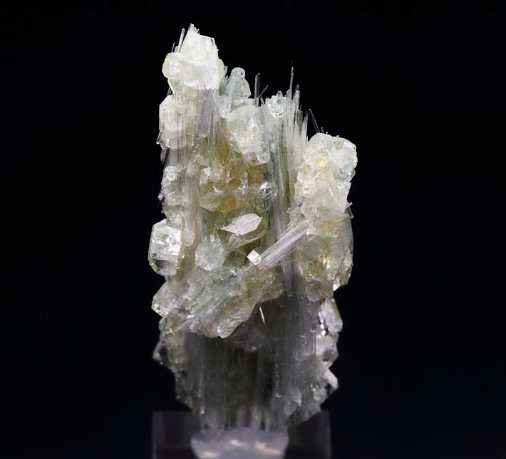 PECTOLITE, APOPHYLLITE