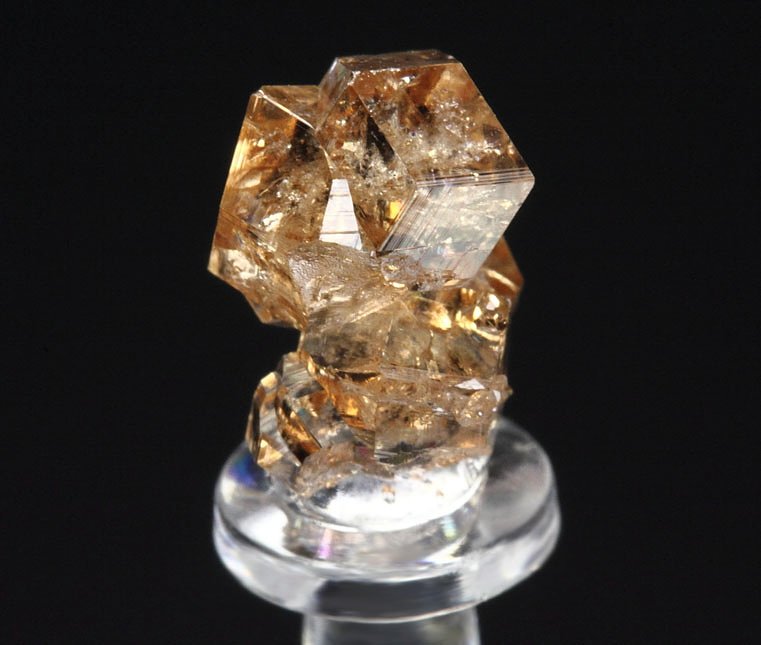 gem GARNET var. GROSSULAR