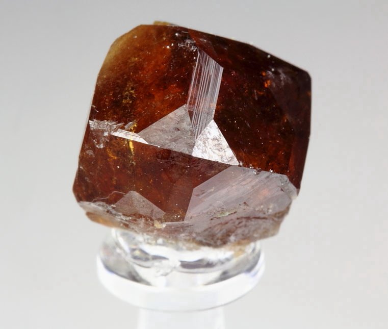 gem GARNET var. GROSSULAR