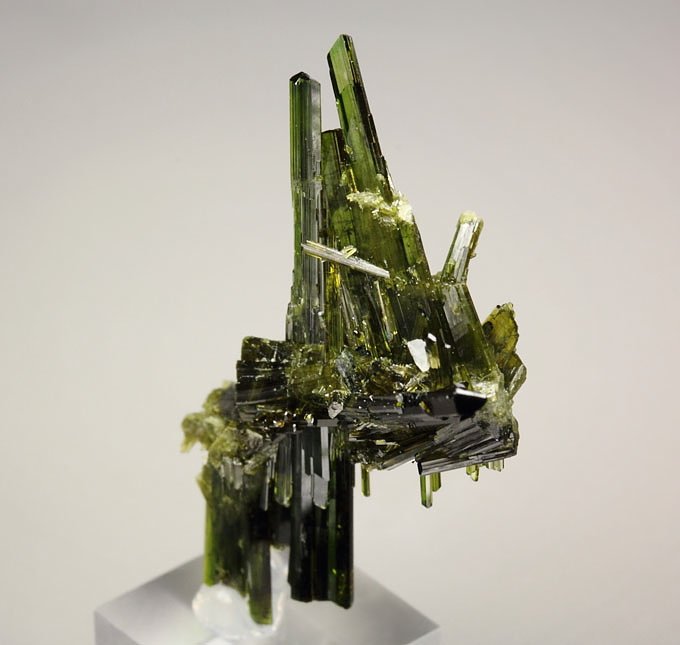 EPIDOTE