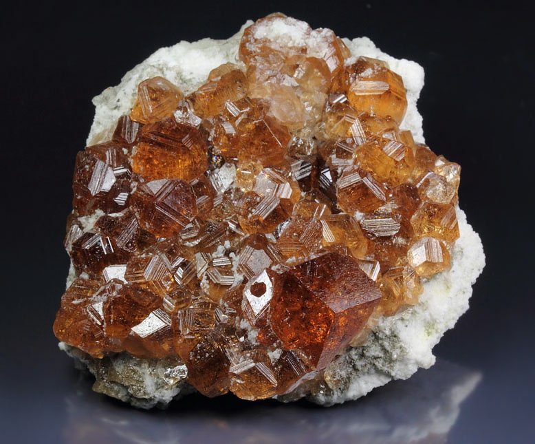 gem GARNET var. GROSSULAR, ALBITE